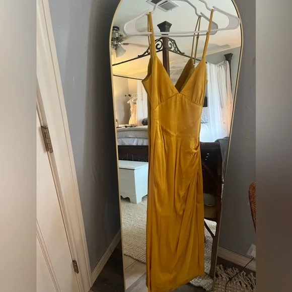 NWT: Bardot Seka Midi Dress in Sunset - Picture 4 of 6